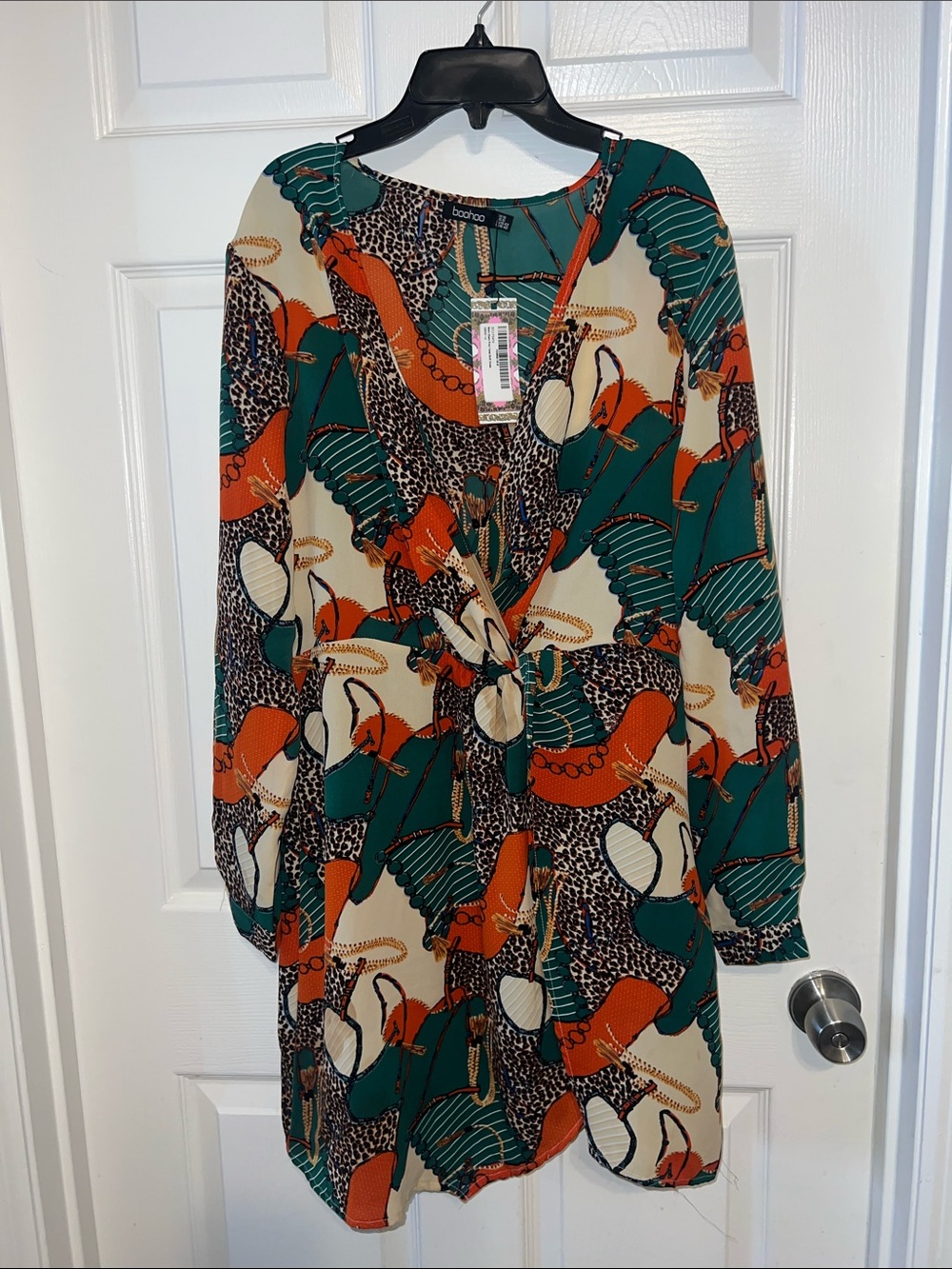 Boohoo Green, Orange & Cream Long-Sleeve Dress